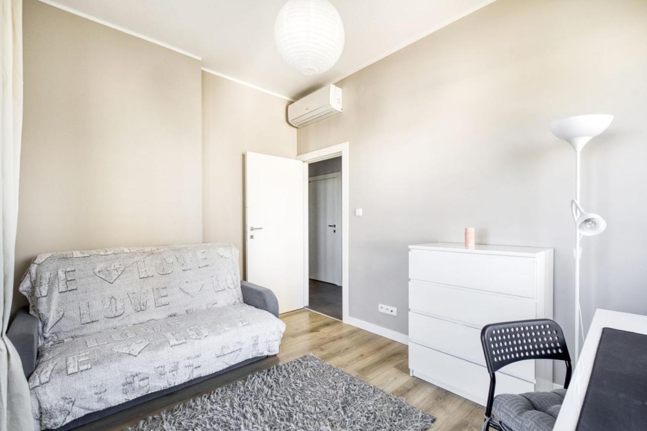 Mg Apartments Gieldowa Varšava Exteriér fotografie