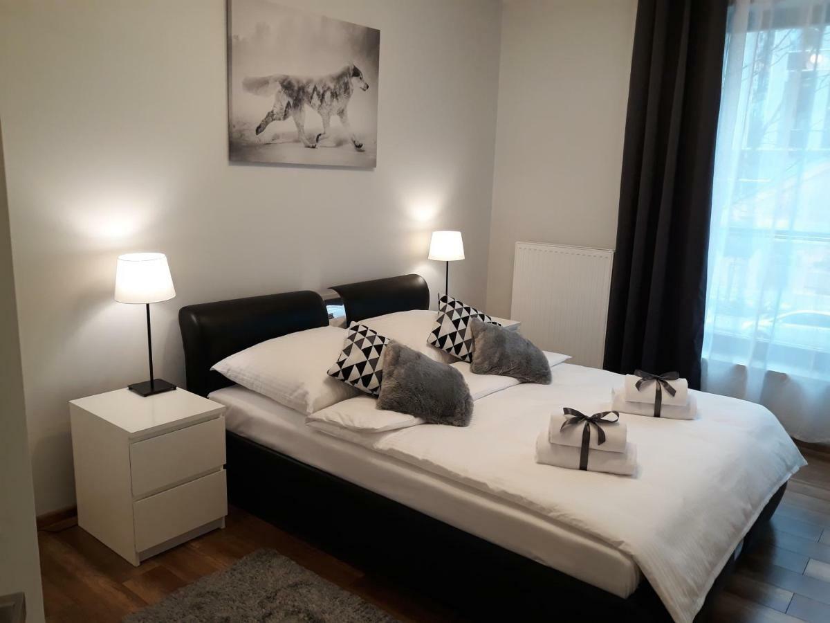 Mg Apartments Gieldowa Varšava Exteriér fotografie